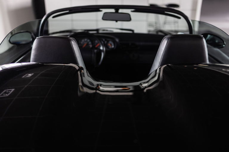 Porsche 964 Carrera 2 Speedster