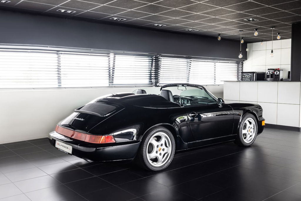 Porsche 964 Carrera 2 Speedster