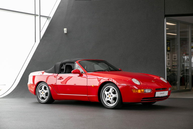 Porsche 968