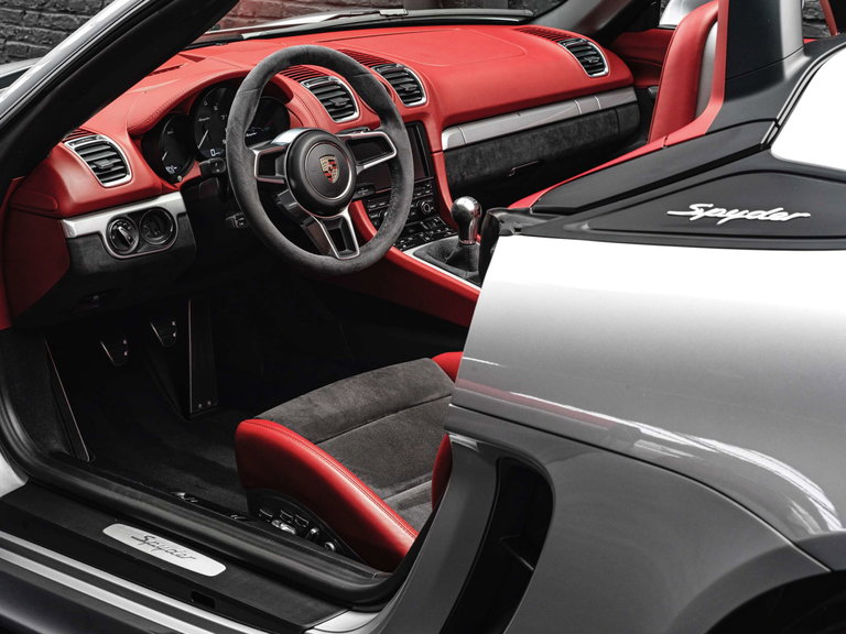 Porsche 981 Boxster Spyder