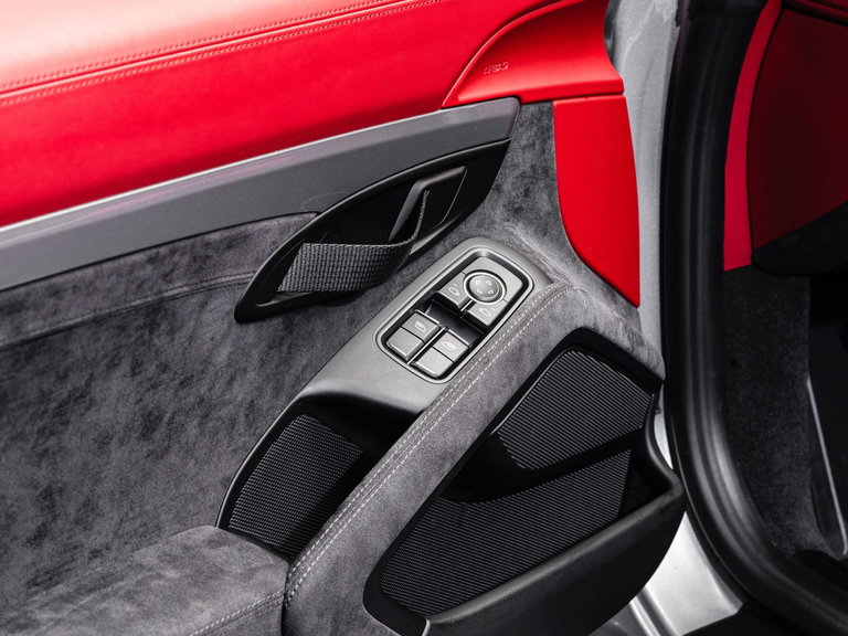 Porsche 981 Boxster Spyder