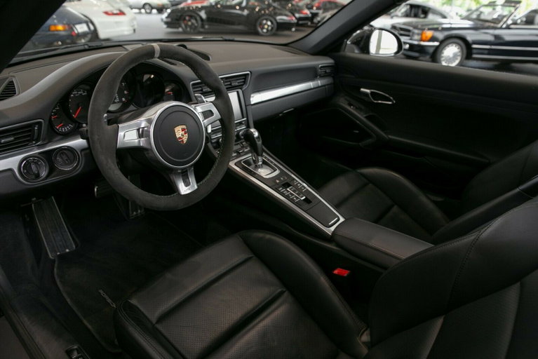 Porsche 991 Carrera