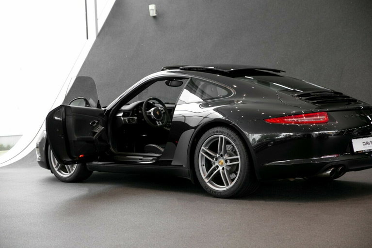 Porsche 991 Carrera