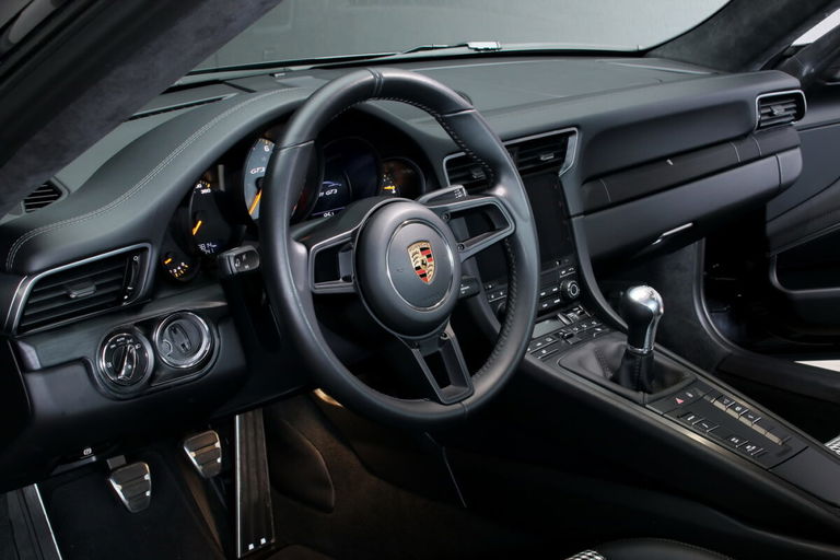 Porsche 991 GT3 Touring