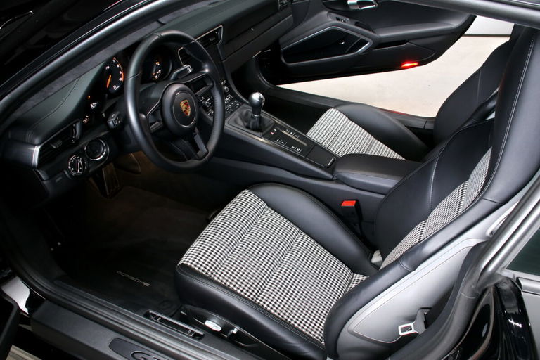 Porsche 991 GT3 Touring