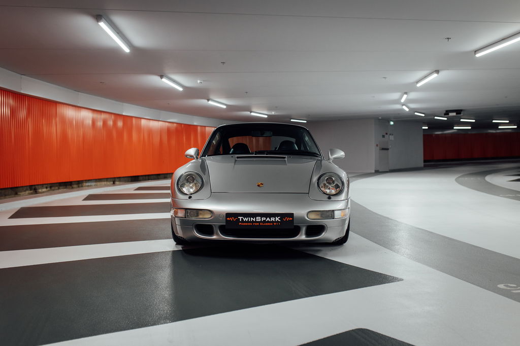 Porsche 993 Carrera 4S