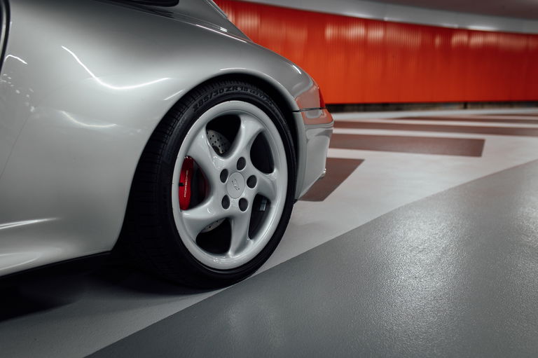 Porsche 993 Carrera 4S