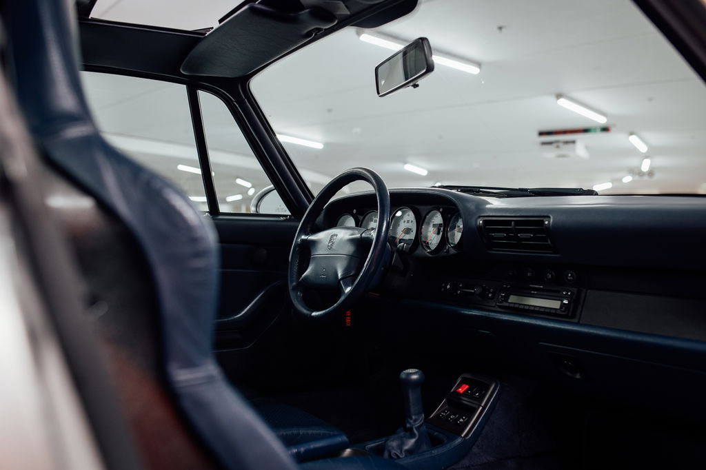 Porsche 993 Carrera 4S