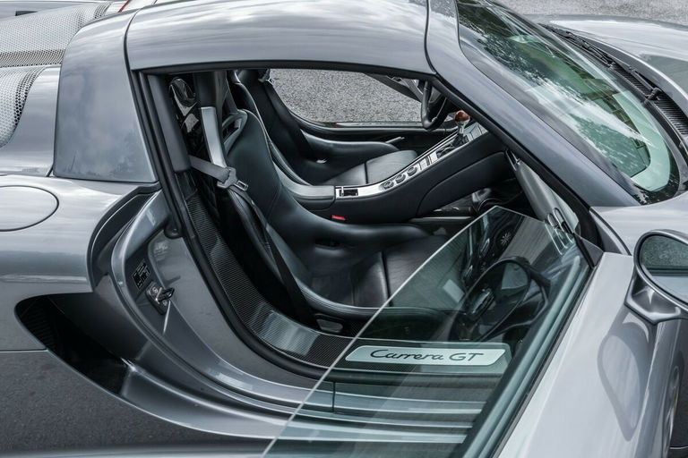 Porsche Carrera GT