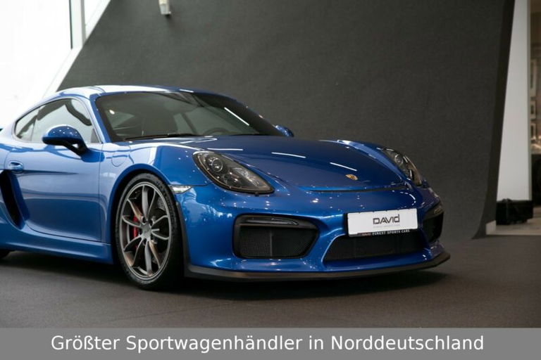 Porsche 981 Cayman GT4