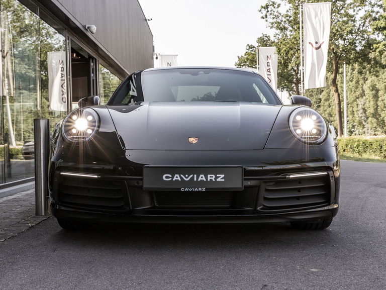 Porsche 992 Carrera