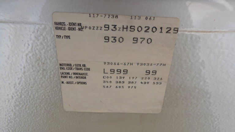 Porsche 911 Turbo 3.3