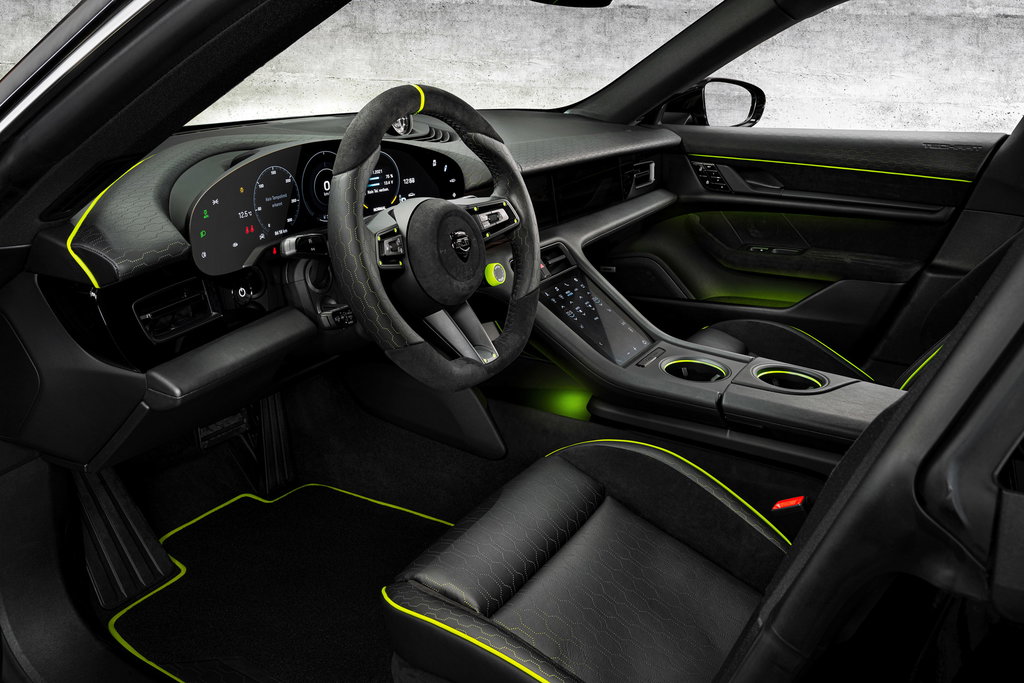 Porsche Taycan 4S