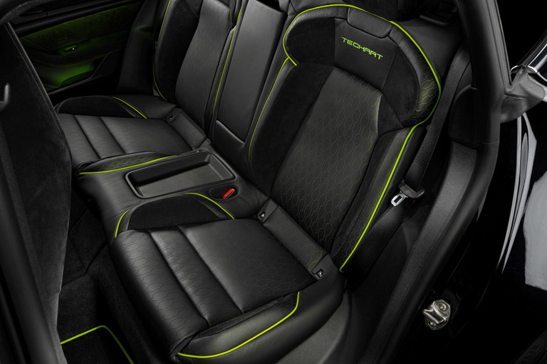 Porsche Taycan 4S