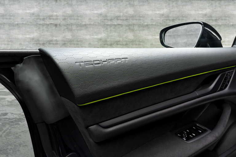 Porsche Taycan 4S