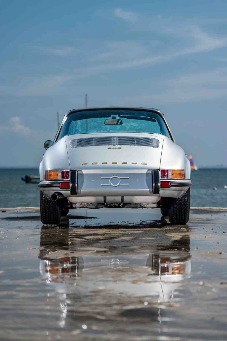 Porsche 911 S (F-Modell)