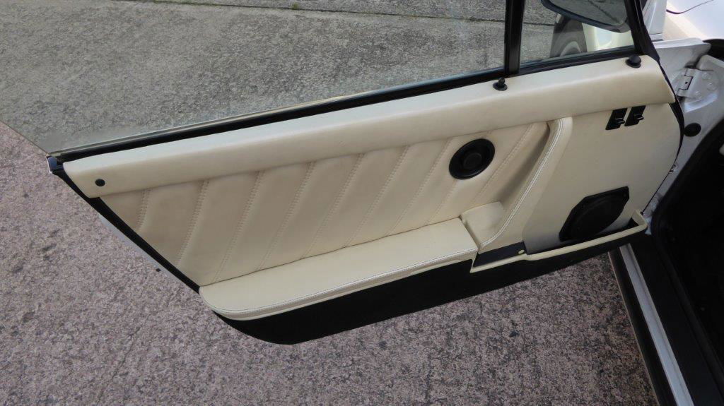 Porsche 911 Turbo 3.3