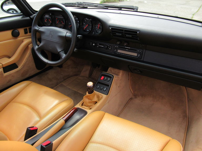 Porsche 993 Carrera 4S