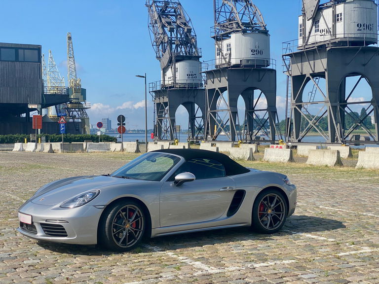 Porsche 718 Boxster S