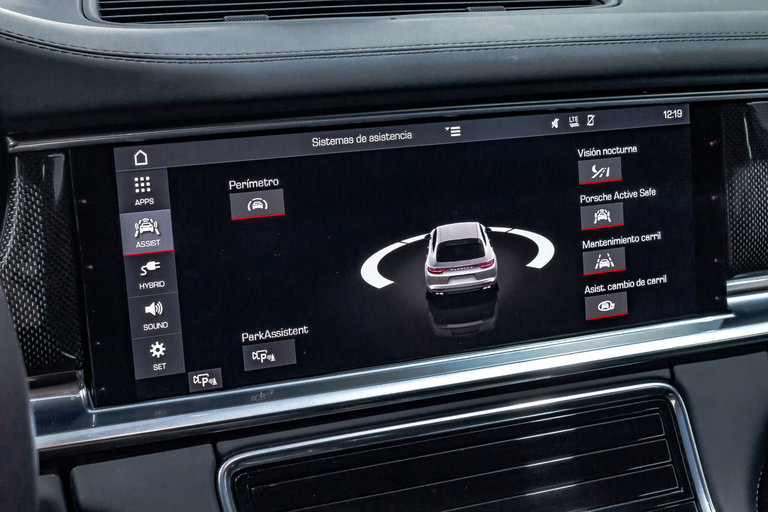 Porsche Panamera Turbo S E-Hybrid