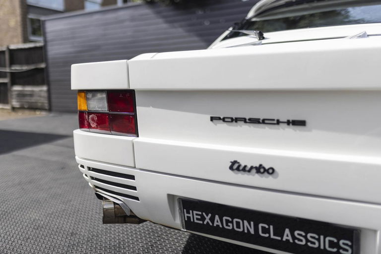 Porsche 911 Turbo 3.3