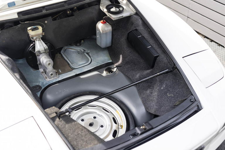 Porsche 911 Turbo 3.3