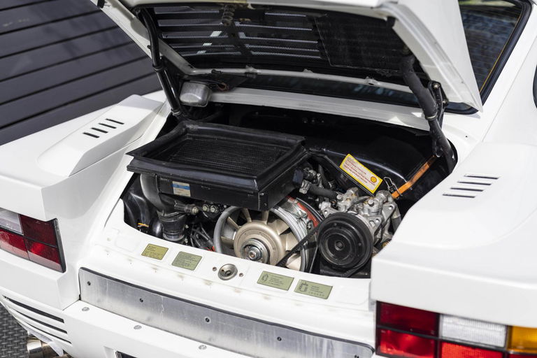 Porsche 911 Turbo 3.3