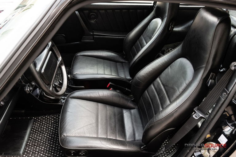 Porsche 911 Carrera 3.2 (US)