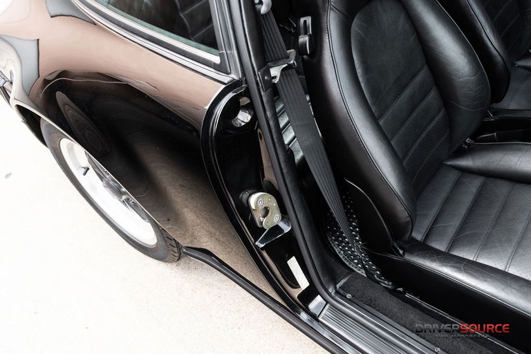 Porsche 911 Carrera 3.2 (US)