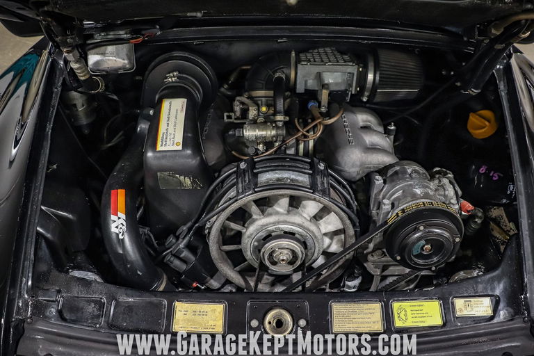 Porsche 911 Carrera 3.2 (US)