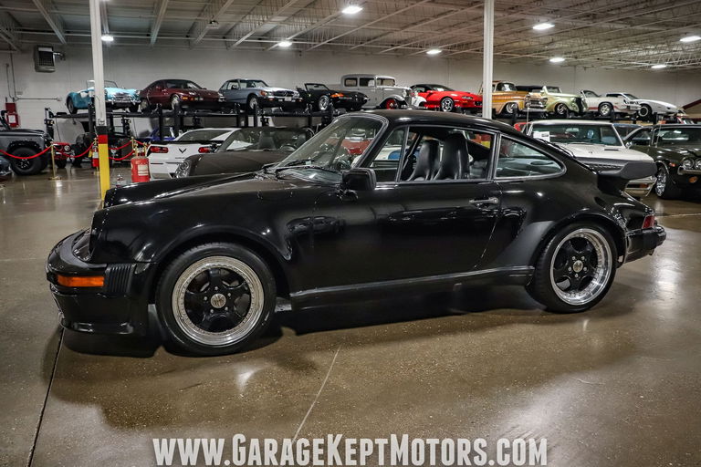 Porsche 911 Carrera 3.2 (US)