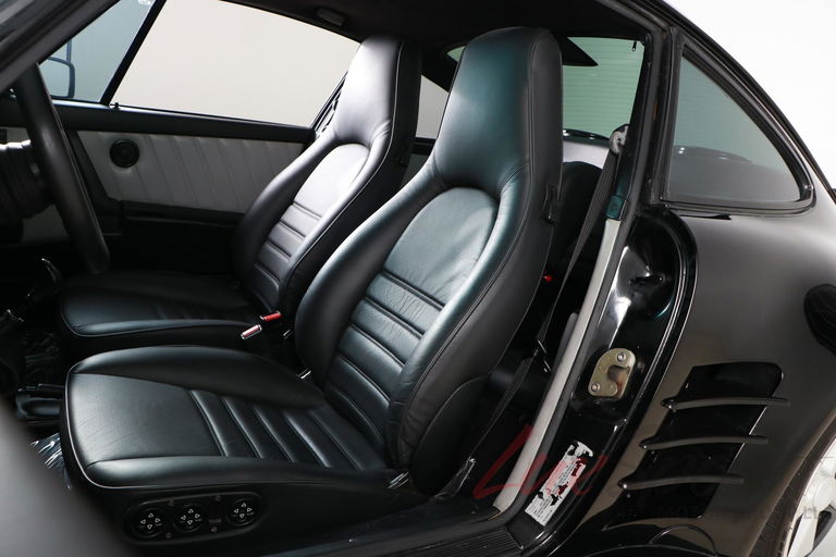 Porsche 911 Turbo Flachbau