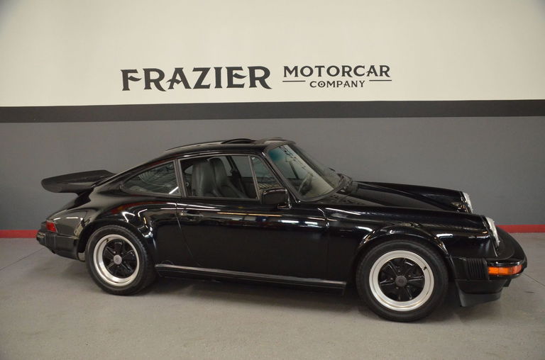 Porsche 911 Carrera 3.2 (US)