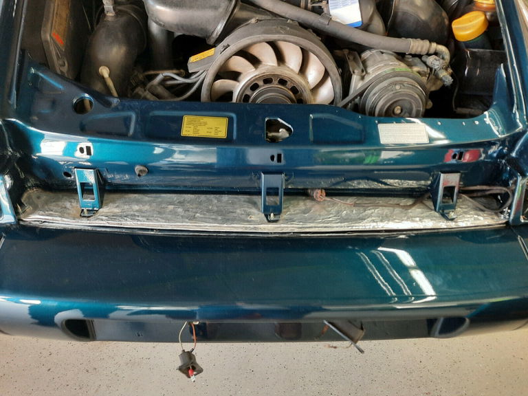 Porsche 964 Carrera 4