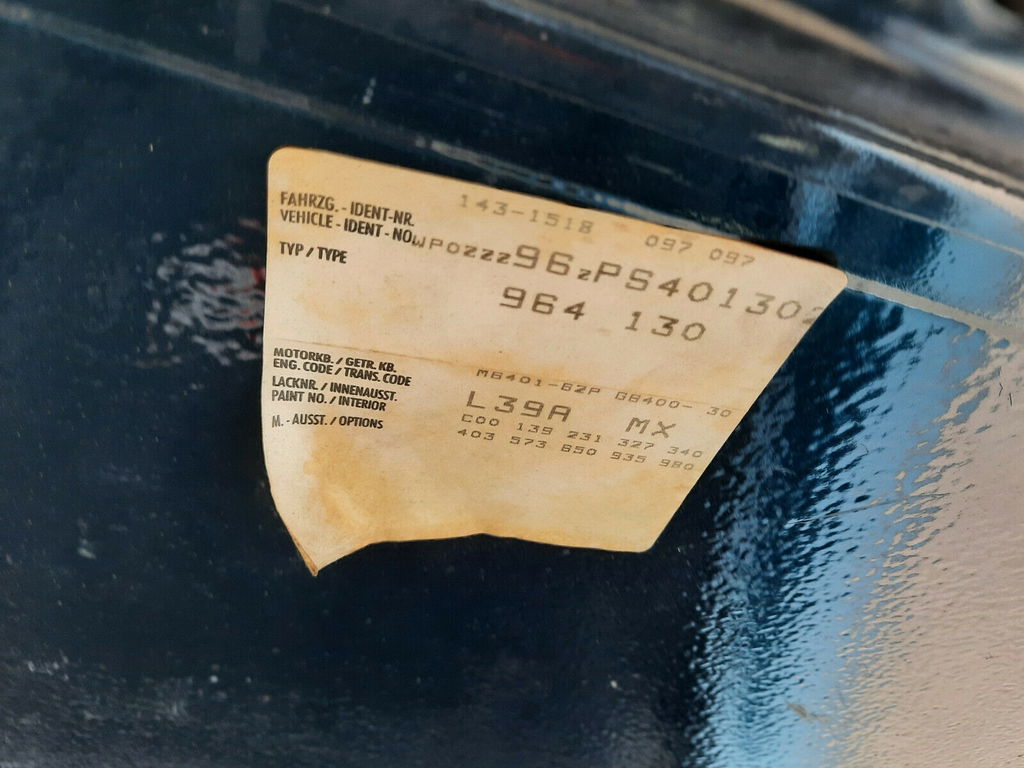 Porsche 964 Carrera 4