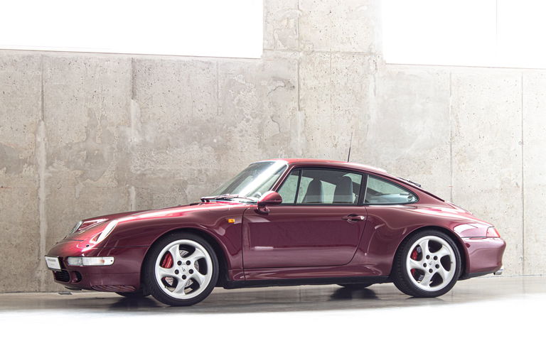 Porsche 993 Carrera 4S