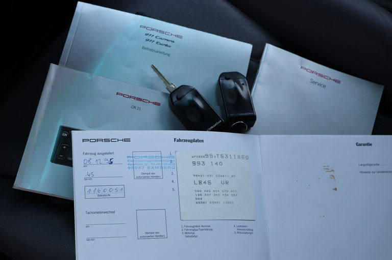 Porsche 993 Carrera 4S