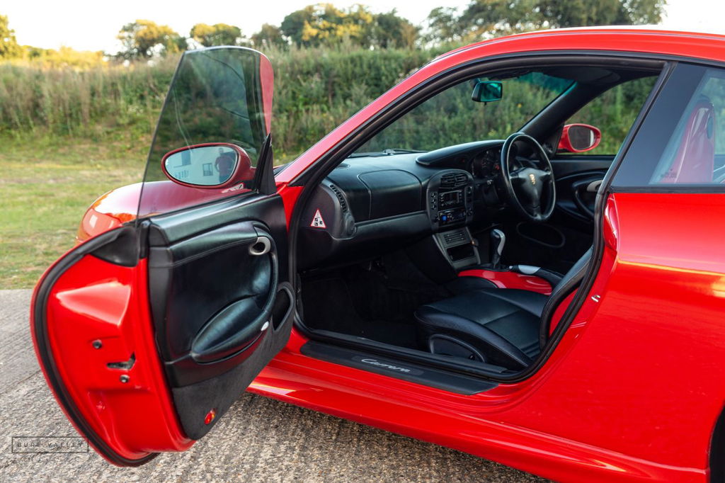 Porsche 996 Carrera