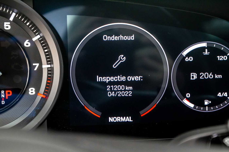 Porsche 992 Carrera