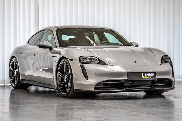 Porsche Taycan 4S
