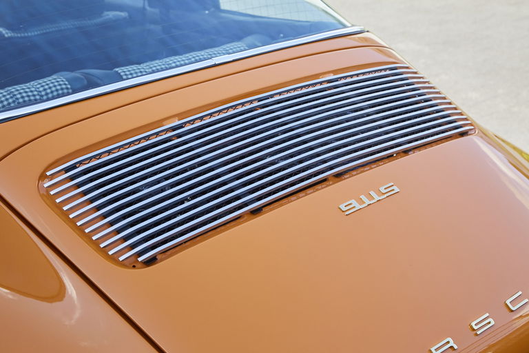 Porsche 911 S (F-Modell)