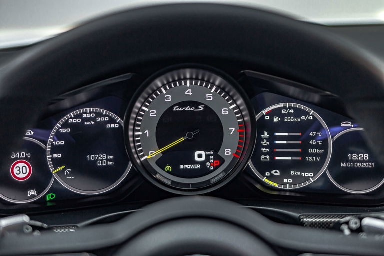 Porsche Panamera Turbo S E-Hybrid