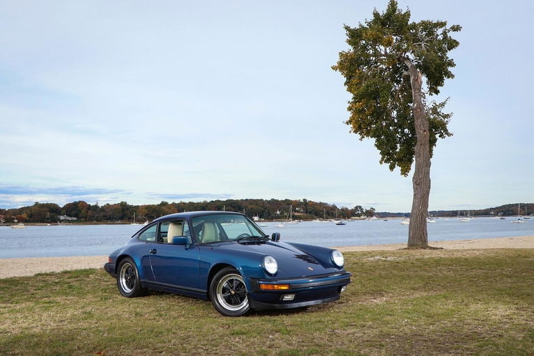 Porsche 911 Carrera 3.2 (US)