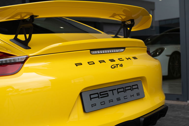 Porsche 981 Cayman GT4