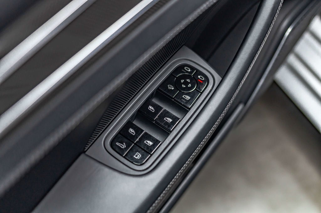 Porsche Panamera Turbo S E-Hybrid