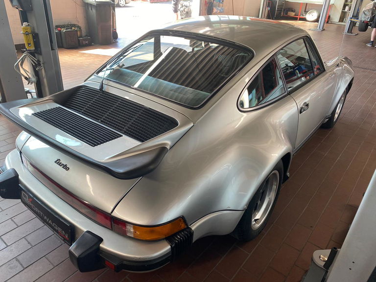 Porsche 911 Turbo 3.0