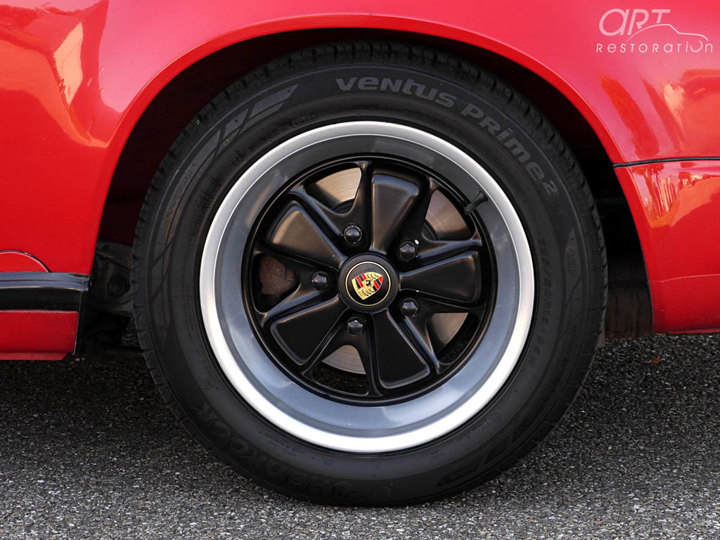 Porsche 911 Carrera 3.2 (US)