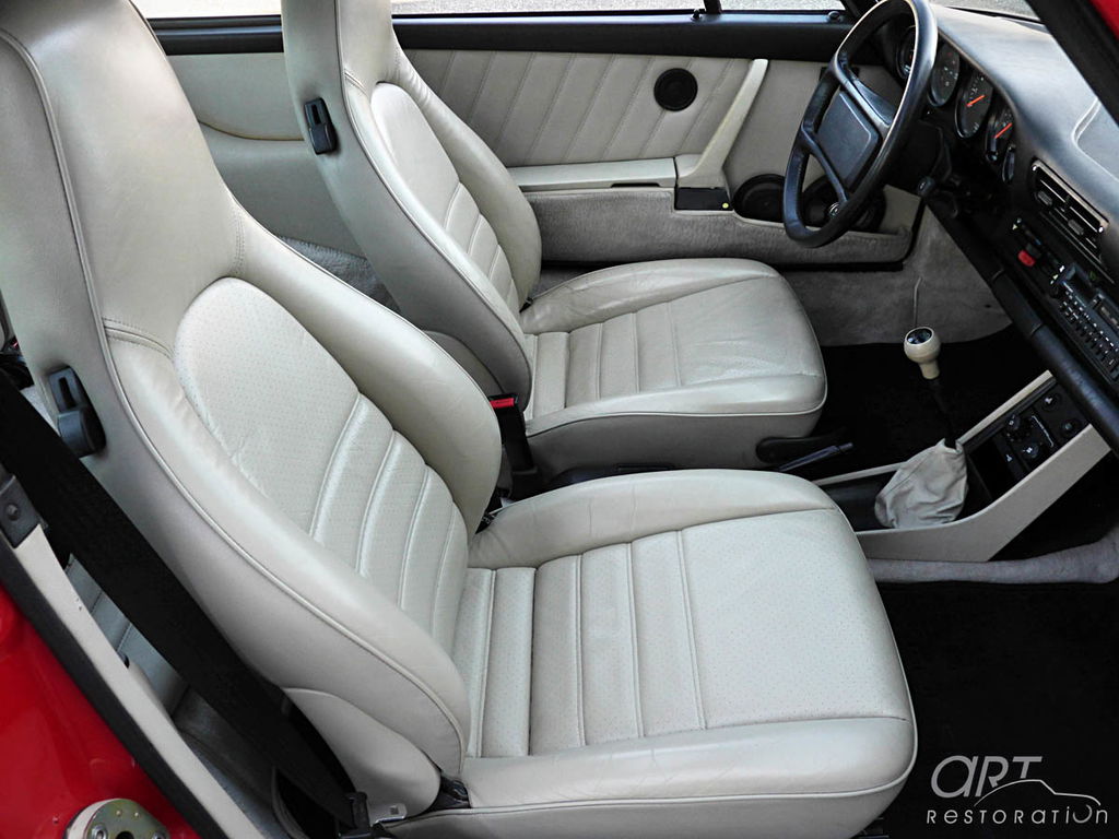 Porsche 911 Carrera 3.2 (US)