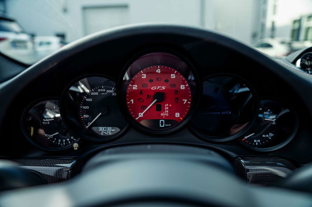 Porsche 991.2 Carrera GTS