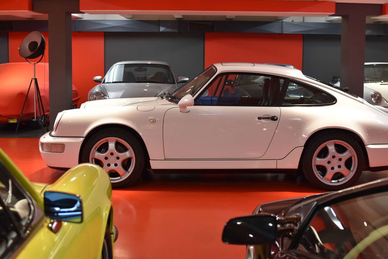 Porsche 964 Carrera 4